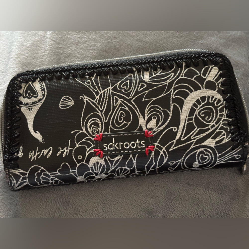 Sakroots Artistic Black and White Wallet